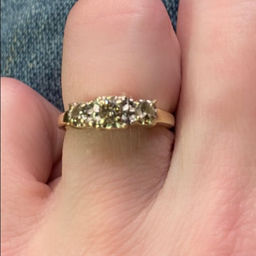 Past Present Future ring - Picture 2 of 6